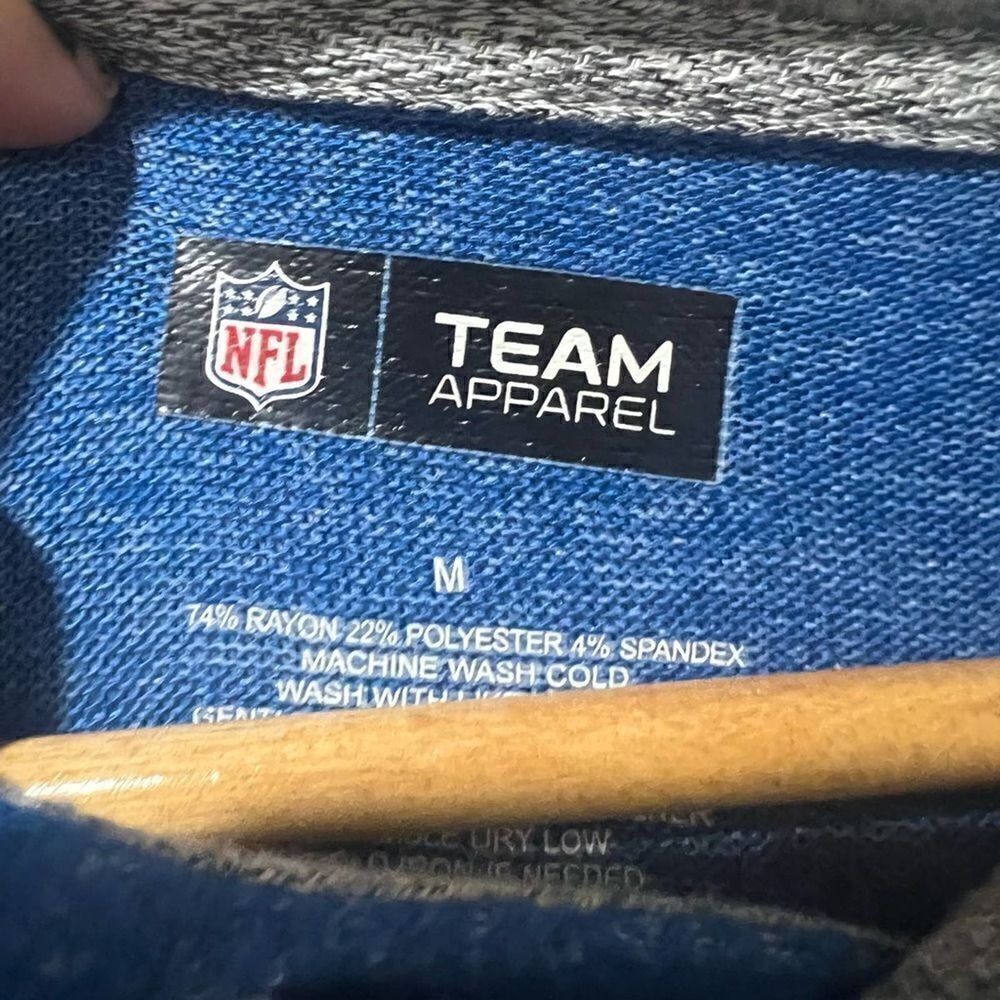 NFL Colts Brushed fleece sweatshirt size Medium - Picture 5 of 5
